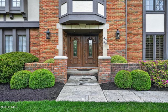 4455 Falconhurst Court, Sylvania, OH 43560