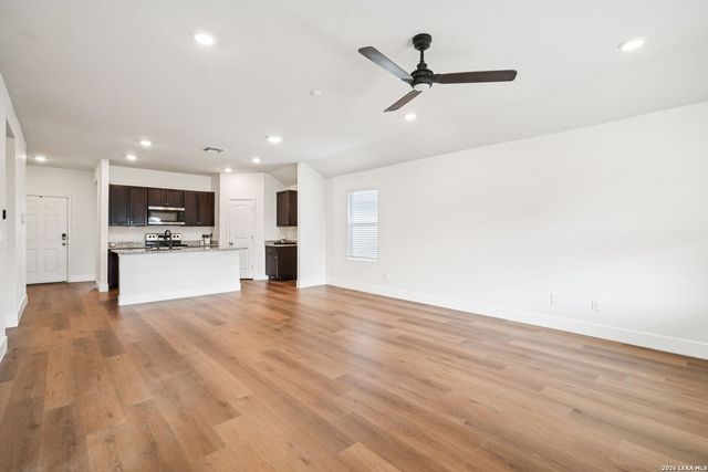 920 Cinnamon Teal, Seguin, TX 78155