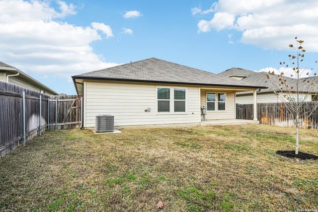 920 Cinnamon Teal, Seguin, TX 78155