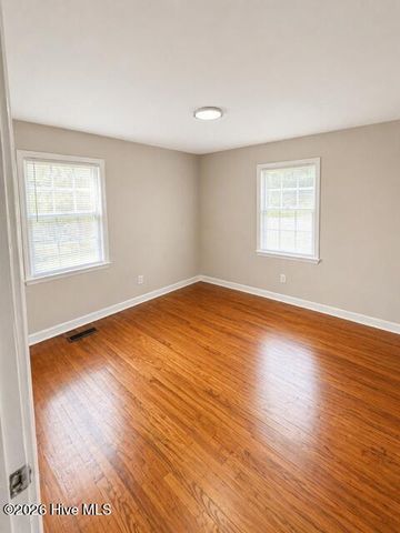 5500 Gaskins Road, Grimesland, NC 27837