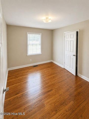 5500 Gaskins Road, Grimesland, NC 27837