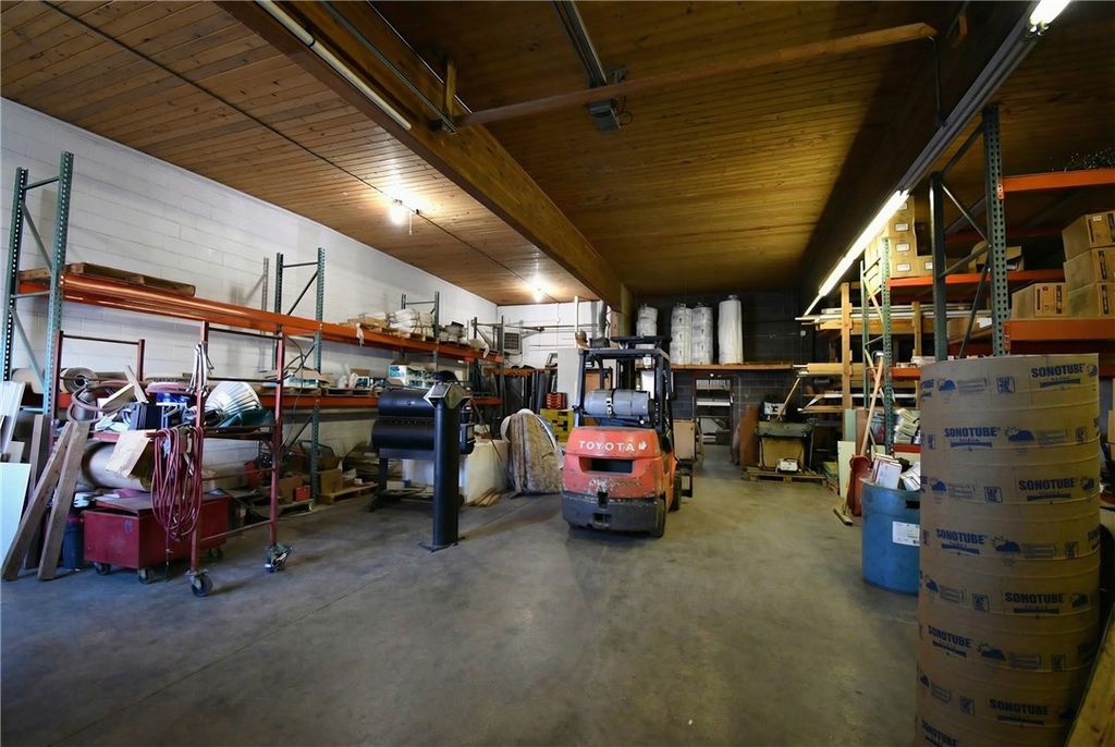 822 N Sargent, Glendive, MT 59330 photo 19