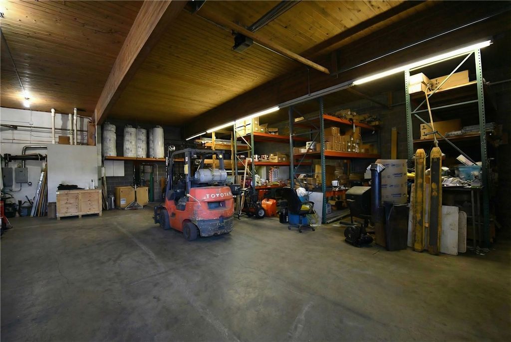 822 N Sargent, Glendive, MT 59330 photo 20