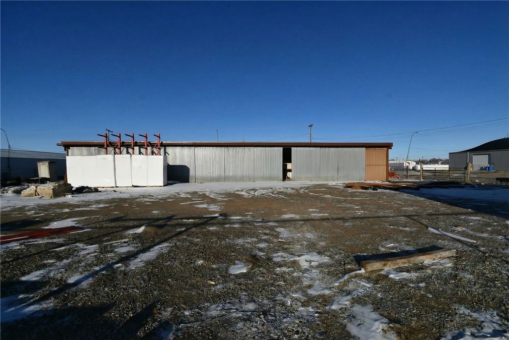 822 N Sargent, Glendive, MT 59330 photo 22