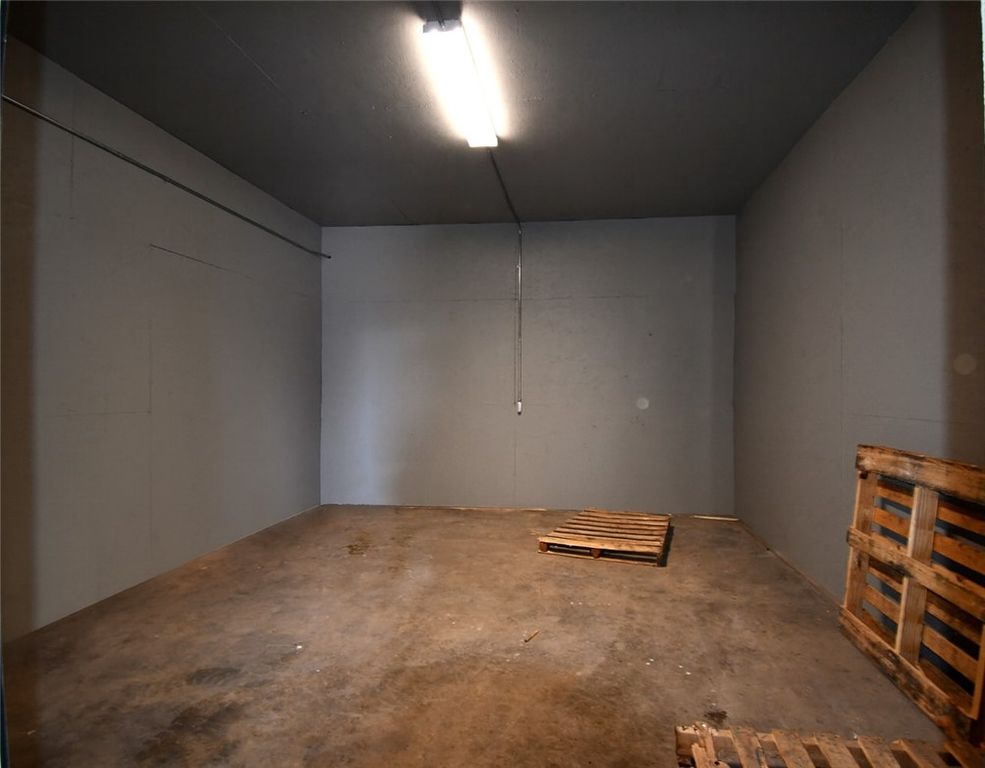 822 N Sargent, Glendive, MT 59330 photo 27