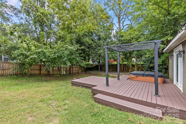 815 Drummond Avenue, Charlotte, NC 28205