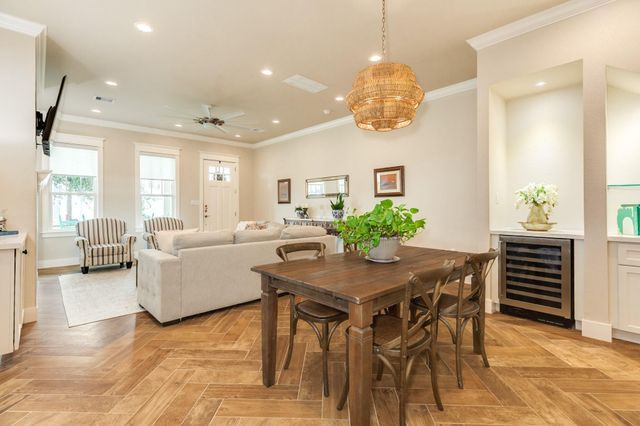 2308 Bernardo De Galvez, Galveston, TX 77550