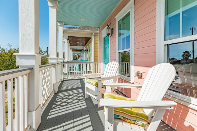 2308 Bernardo De Galvez, Galveston, TX 77550