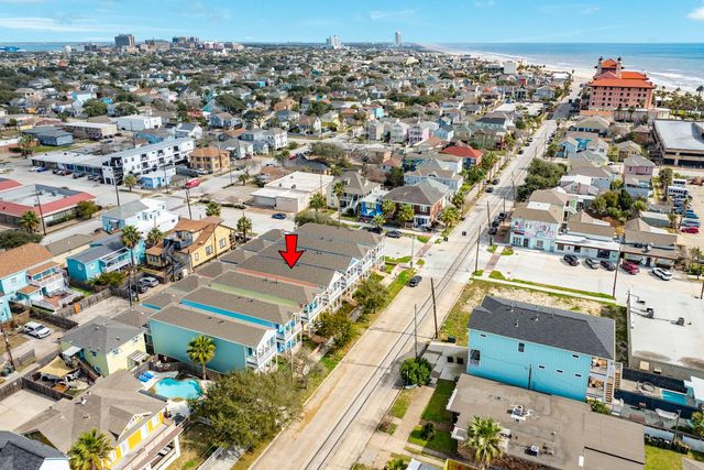 2308 Bernardo De Galvez, Galveston, TX 77550