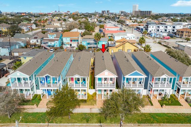 2308 Bernardo De Galvez, Galveston, TX 77550