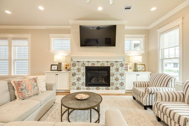 2308 Bernardo De Galvez, Galveston, TX 77550