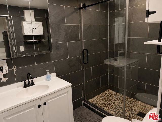 20504 Hamlin, Winnetka (los Angeles), CA 91306