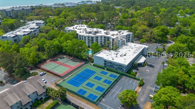 10 Lemoyne Ave Apt 212, Hilton Head Island, SC 29928