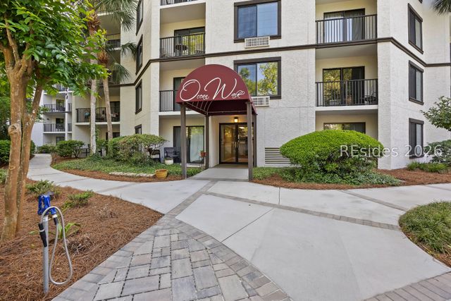 10 Lemoyne Ave Apt 212, Hilton Head Island, SC 29928