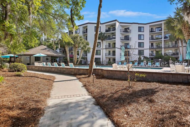10 Lemoyne Ave Apt 212, Hilton Head Island, SC 29928