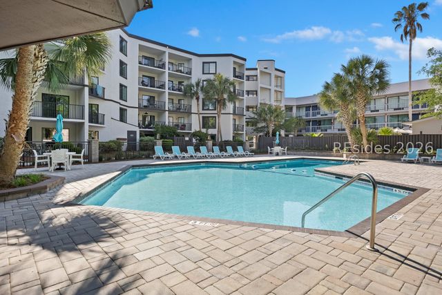 10 Lemoyne Ave Apt 212, Hilton Head Island, SC 29928