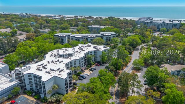 10 Lemoyne Ave Apt 212, Hilton Head Island, SC 29928