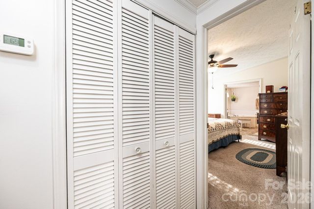 5876 Leil Road, Hickory, NC 28602