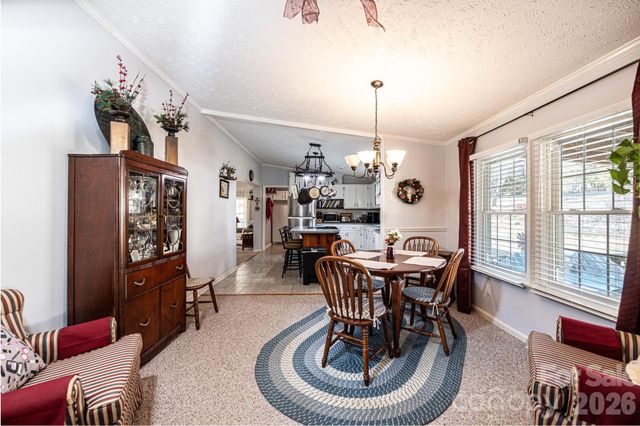 5876 Leil Road, Hickory, NC 28602