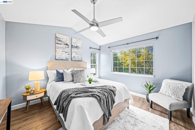 337 Trenton Cir, Pleasanton, CA 94566