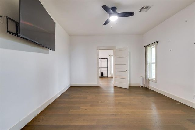632 E Center Road, Washington, OK 73093