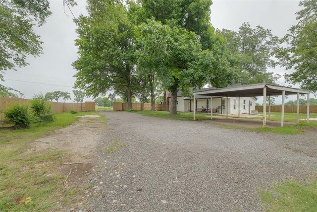 632 E Center Road, Washington, OK 73093