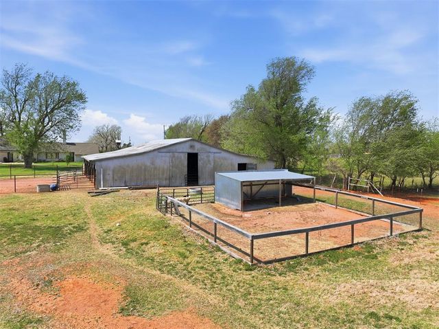 7216 Ethan Lane, Tuttle, OK 73089