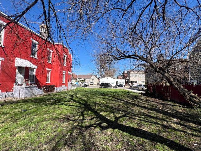 25 E 20th Street, Covington, KY 41014