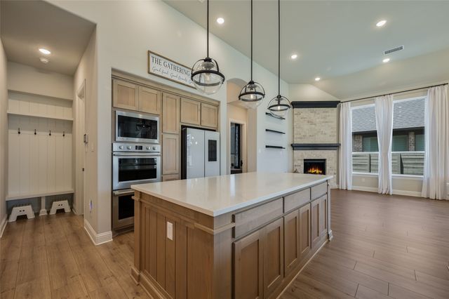 2016 Strolling Way, Argyle, TX 76226