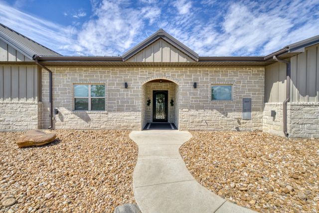 5792 Andert Road, Bryan, TX 77808