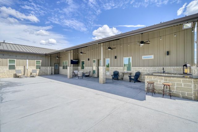 5792 Andert Road, Bryan, TX 77808