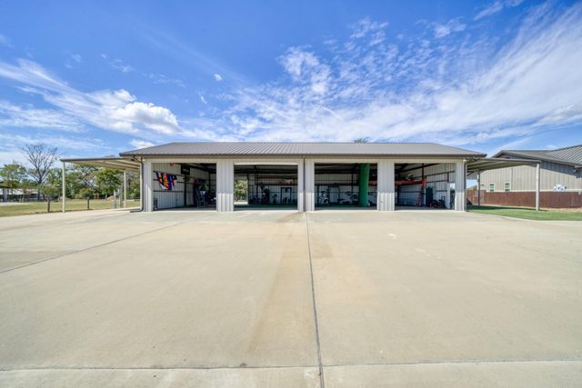 5792 Andert Road, Bryan, TX 77808