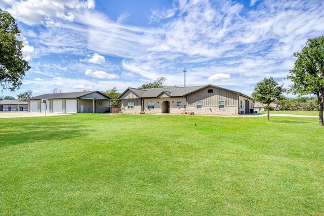 5792 Andert Road, Bryan, TX 77808