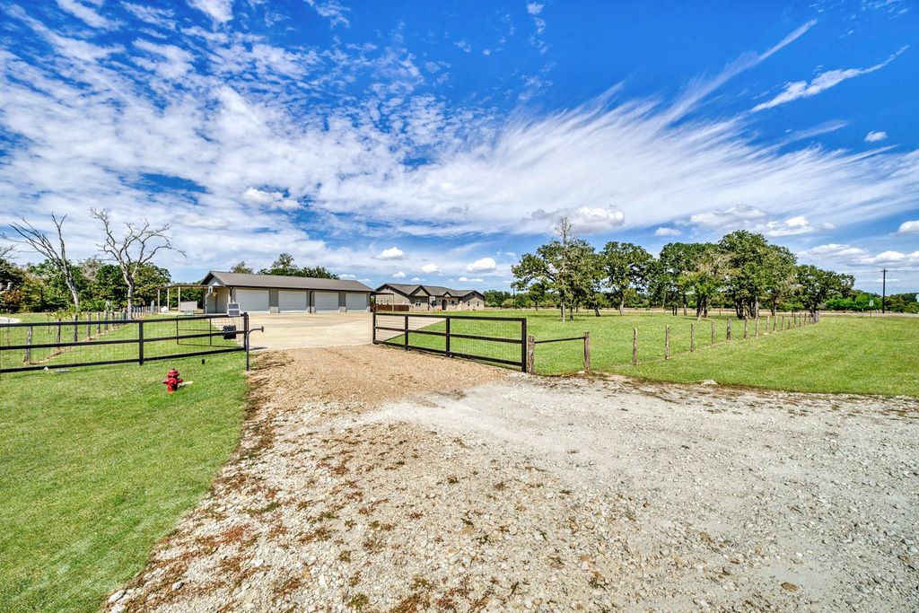 5792 Andert Road, Bryan, TX 77808