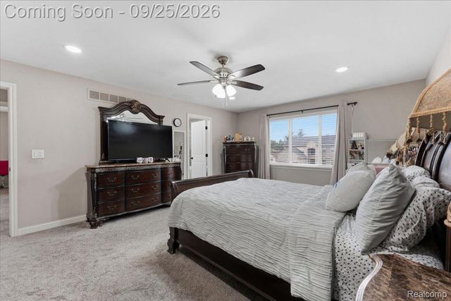 5504 Caden Court, Sterling Heights, MI 48310