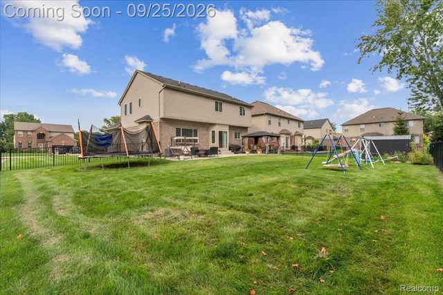 5504 Caden Court, Sterling Heights, MI 48310