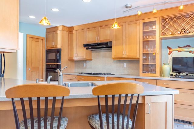 737 E Moss Creek Circle, Bloomington, IN 47401