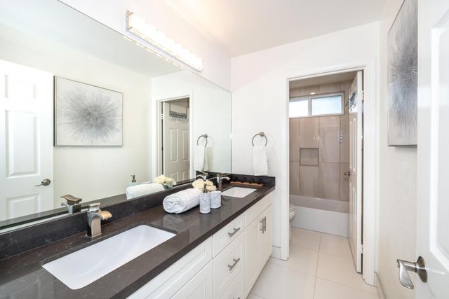 290 Billingsgate, Foster City, CA 94404