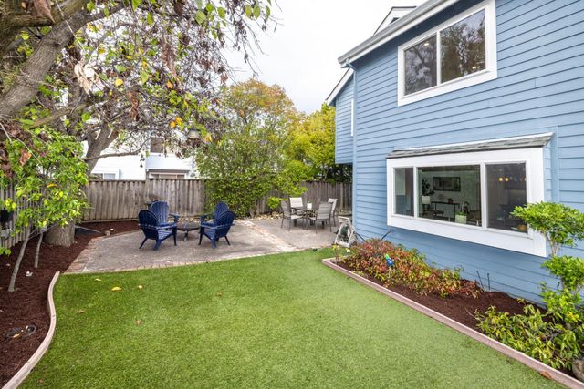 290 Billingsgate, Foster City, CA 94404