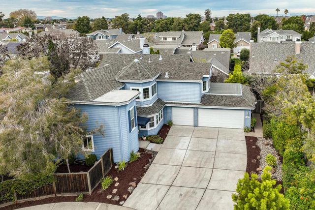290 Billingsgate, Foster City, CA 94404
