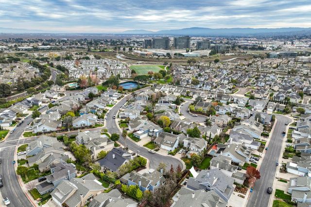 290 Billingsgate, Foster City, CA 94404