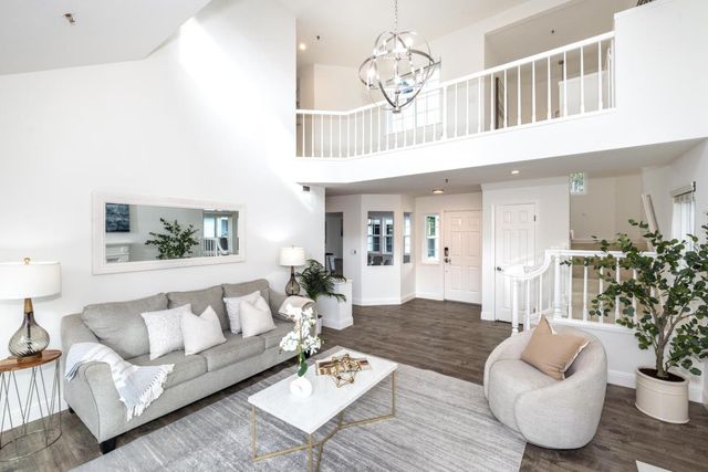 290 Billingsgate, Foster City, CA 94404