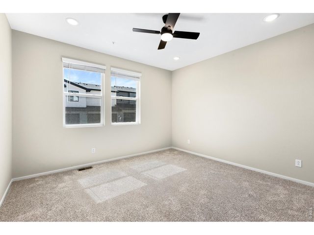 2102 Setting Sun Dr 2, Windsor, CO 80550