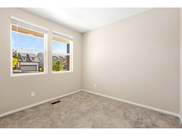 2102 Setting Sun Dr 2, Windsor, CO 80550