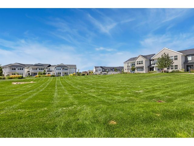 2102 Setting Sun Dr 2, Windsor, CO 80550