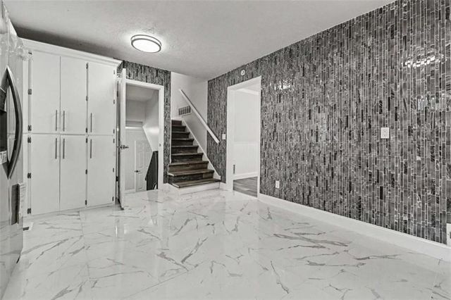 7348 Mockingbird Trail, Riverdale, GA 30274