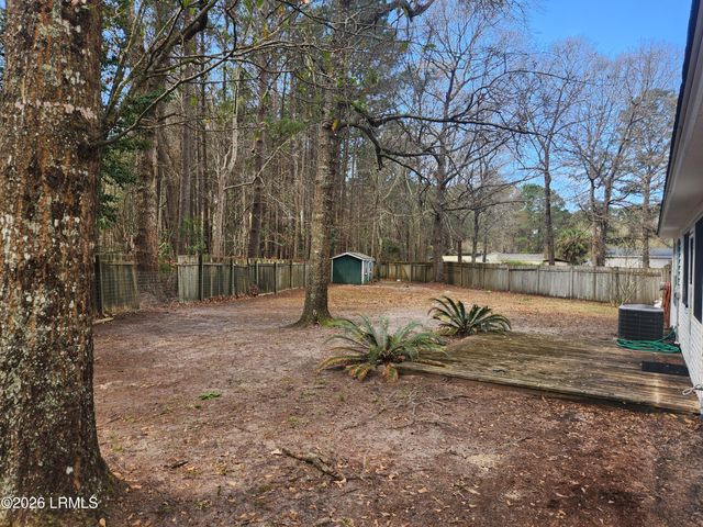 13 Wellena Court, Beaufort, SC 29906