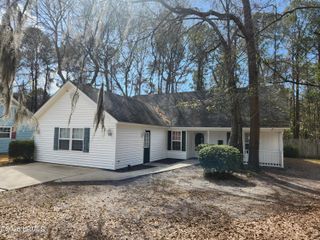 13 Wellena Court, Beaufort, SC 29906