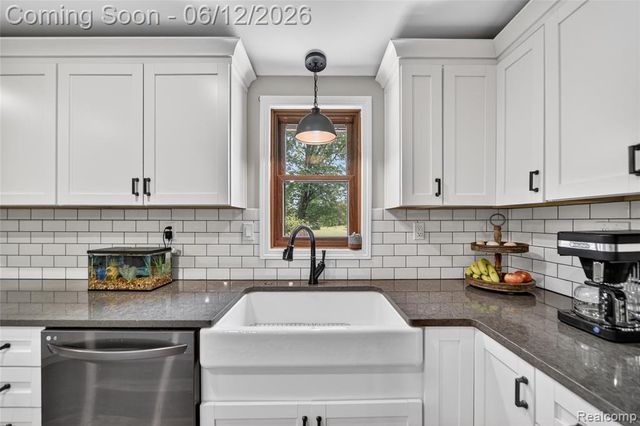 13635 Unadilla Road, Gregory, MI 48137