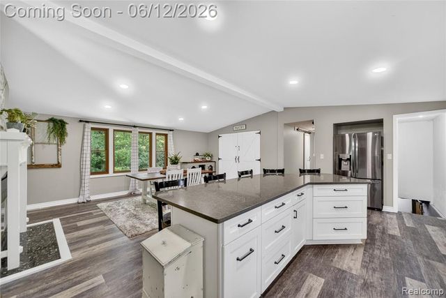 13635 Unadilla Road, Gregory, MI 48137